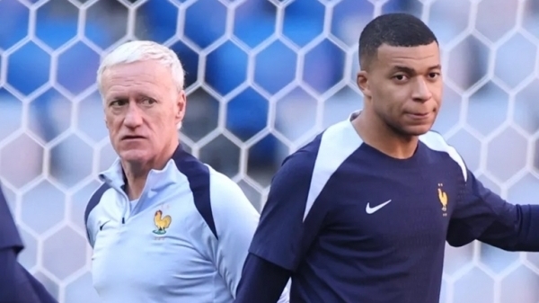 Mbappe trở lại đội tuyển Pháp sau 8 tháng