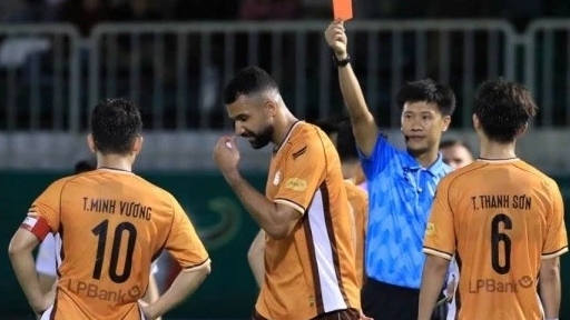 Hoàng Anh Gia Lai mất bộ đôi ngôi sao ở vòng 15 V-League