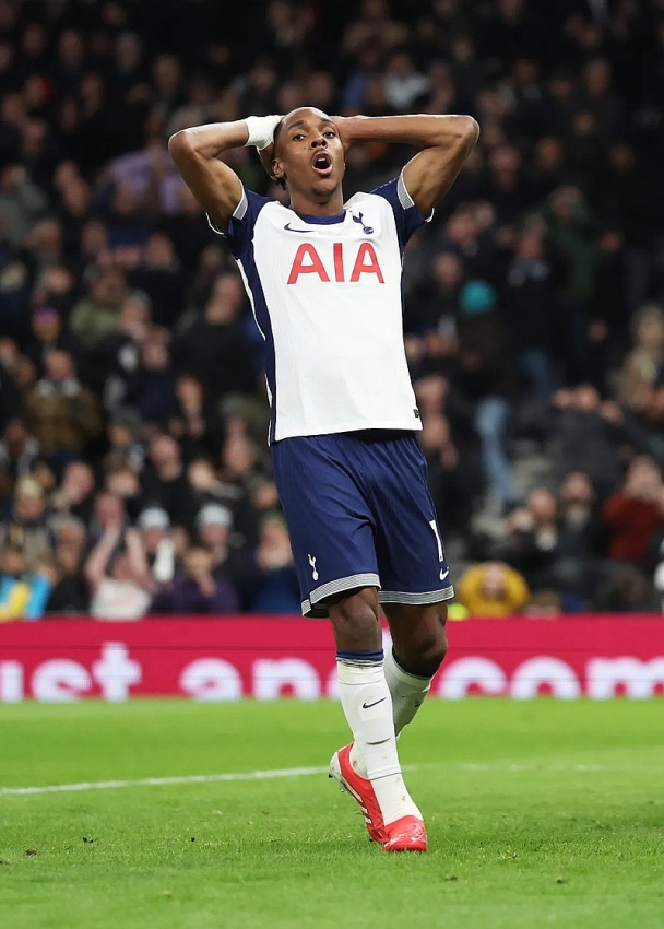 Haaland lập kỷ lục, Man City vào Top 4 Ngoại hạng Anh Haaland lập kỷ lục, Man City vào Top 4 Ngoại hạng Anh