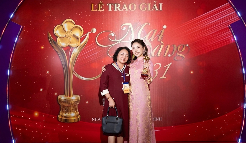 Phương Mỹ Chi lên tiếng xin lỗi sau khi tiết mục tại Làn Sóng Xanh gây ồn ào