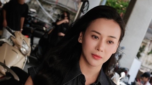 Vì sao bài đăng mới của diễn viên Phương Oanh thu hút sự chú ý?