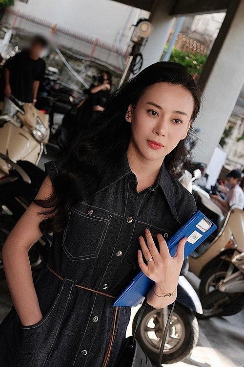 Vì sao bài đăng mới của diễn viên Phương Oanh thu hút sự chú ý?