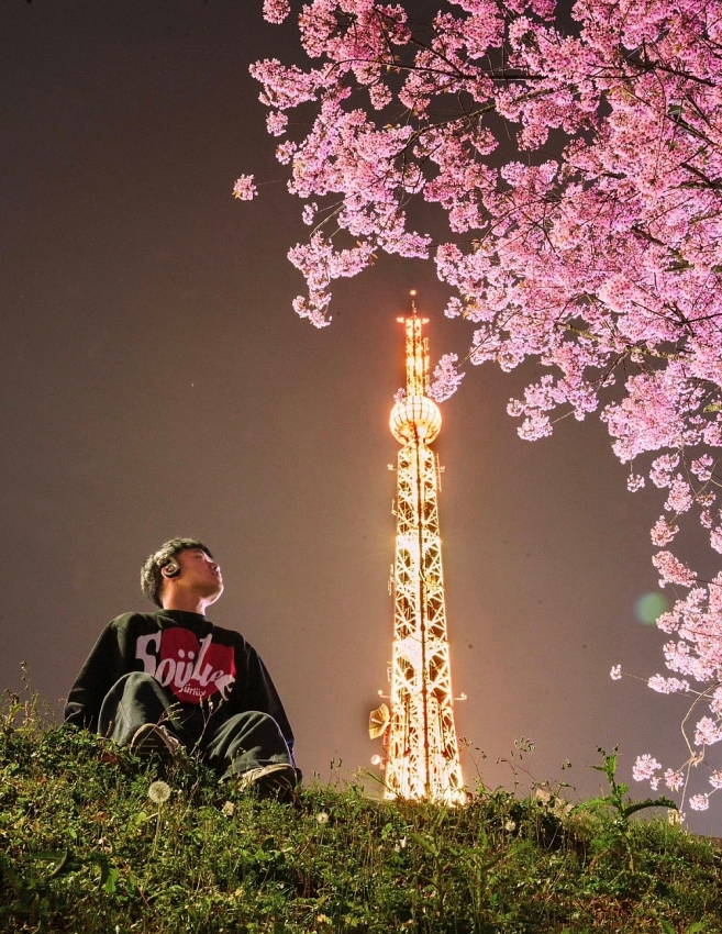 Góc Paris giữa lòng Đà Lạt khiến du khách mê mẩn