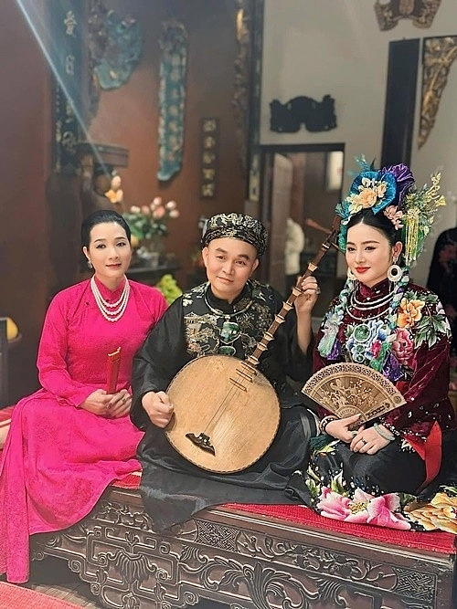 Tình bạn đẹp của nghệ sĩ Xuân Hinh và Thanh Thanh Hiền