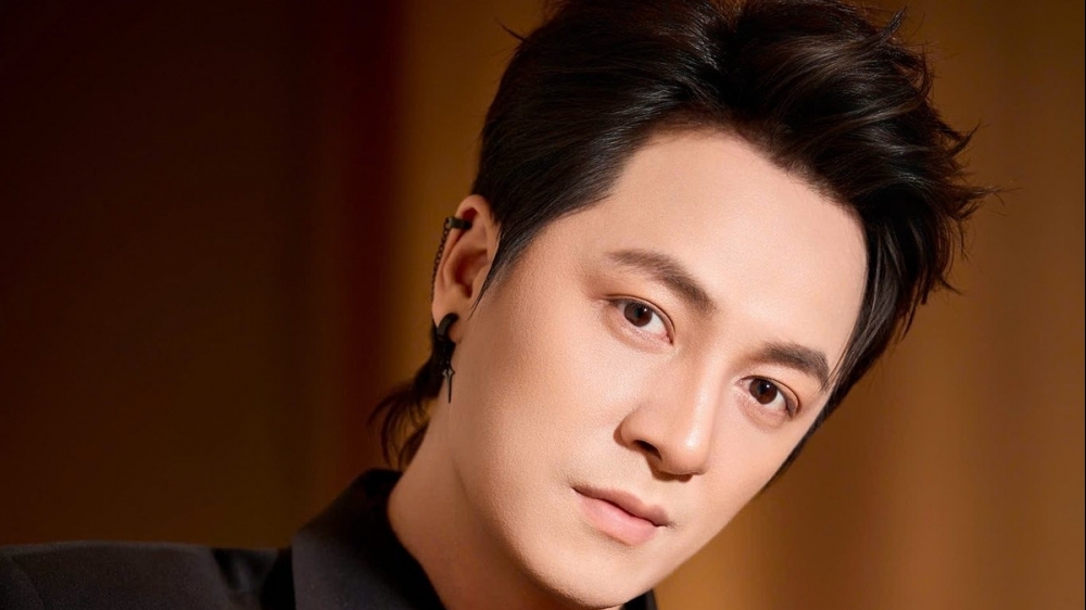 'Hoàng tử Vpop' Đăng Khôi và tổ ấm viên mãn bên hot girl Hà thành