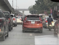 Từ sáng sớm 26 tháng Chạp, người dân ùn ùn rời Hà Nội về quê đón Tết