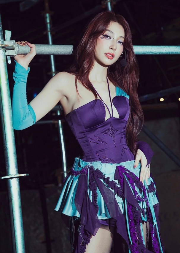 Khổng Tú Quỳnh U40 đẹp Khổng Tú Quỳnh U40 đẹp