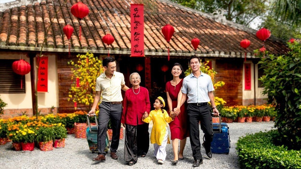 Du xuân ngày Tết đến đâu, chuẩn bị gì để chuyến đi trọn niềm vui?