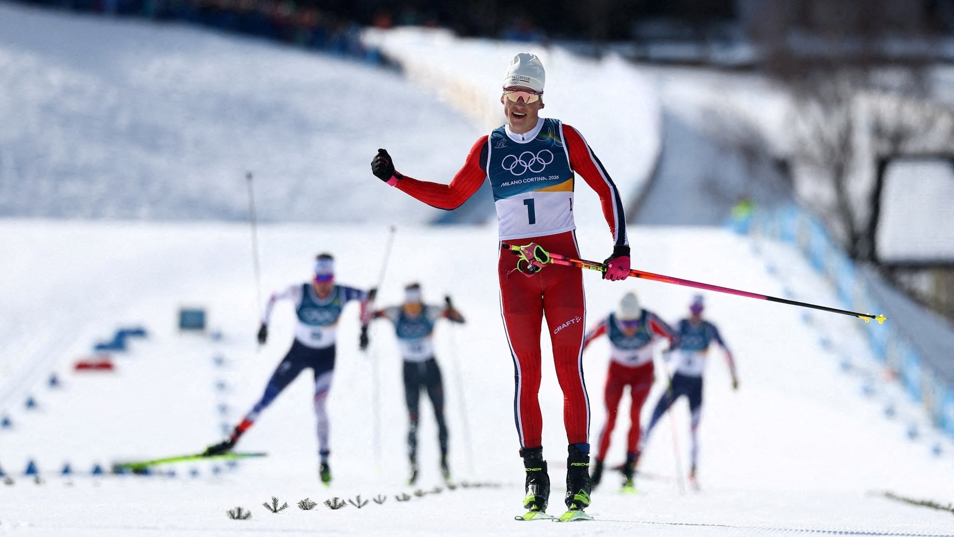 "Vua băng đồng" Klaebo gây sốt với màn tăng tốc ngược dốc tại Olympic mùa Đông 2026