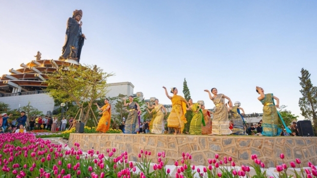 3 điểm du xuân miền Nam hút khách dịp Tết Nguyên đán 2026