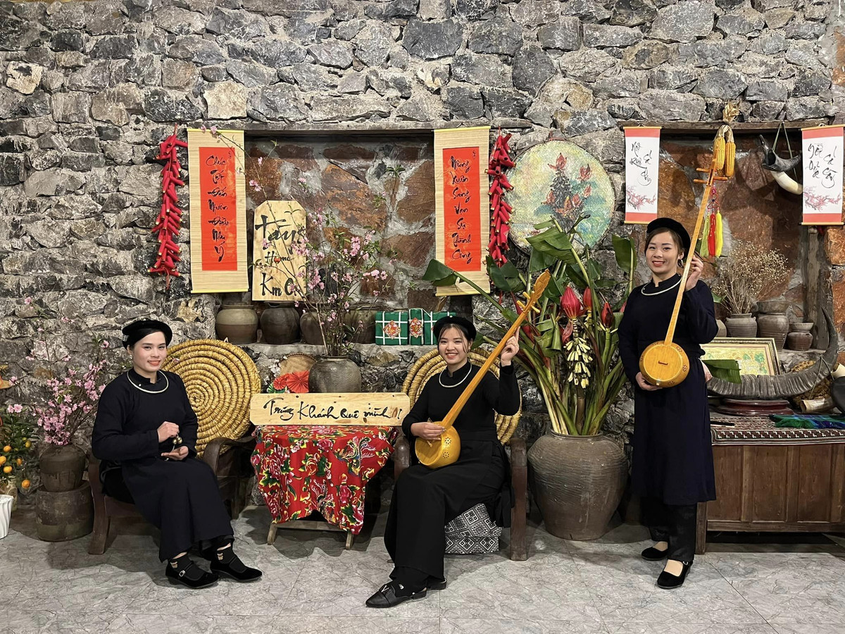 Lên Cao Bằng dịp Tết, lạc bước giữa bản làng đá độc đáo Khuổi Ky