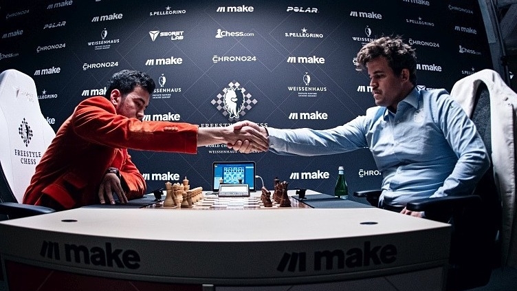 Carlsen tái đấu Caruana ở chung kết cờ vua 960 thế giới