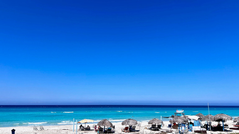 Đón giao thừa giữa trưa nắng Varadero