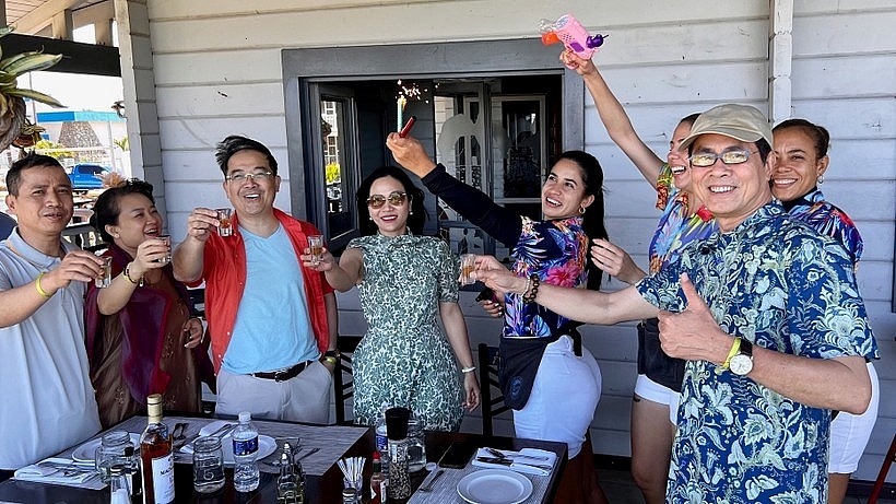 Đón giao thừa giữa trưa nắng Varadero