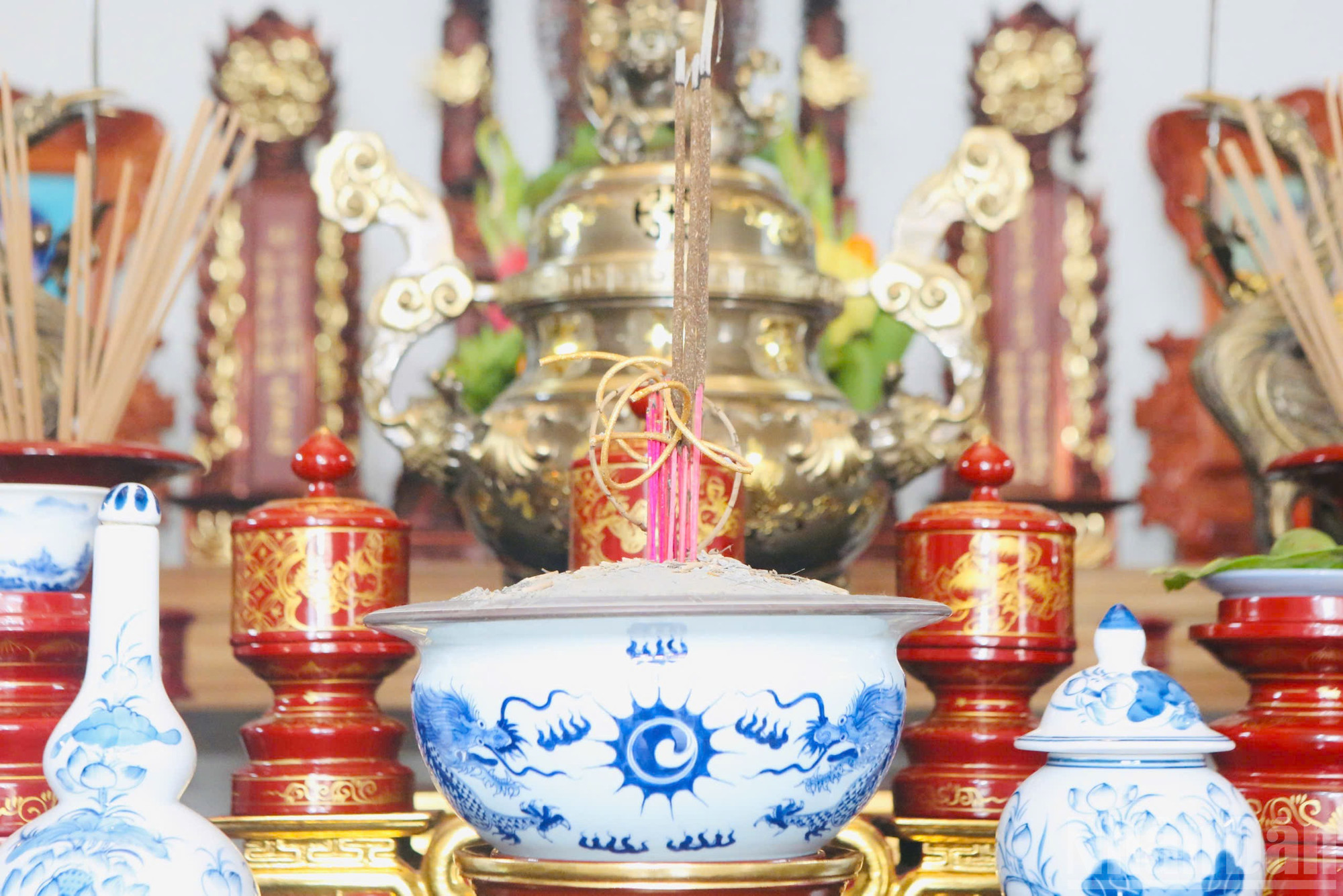 Giữ gìn nét đẹp thờ cúng gia tiên trong đời sống hiện đại Giữ gìn nét đẹp thờ cúng gia tiên trong đời sống hiện đại