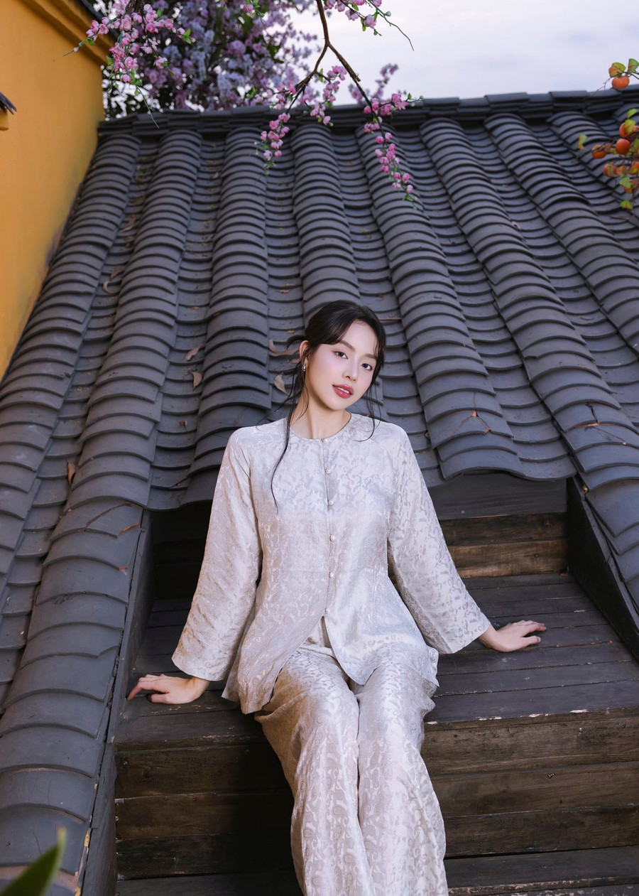 Sắc vóc và bản lĩnh của 3 nàng hậu tuổi Ngựa nổi đình nổi đám làng giải trí Việt Sắc vóc và bản lĩnh của 3 nàng hậu tuổi Ngựa nổi đình nổi đám làng giải trí Việt