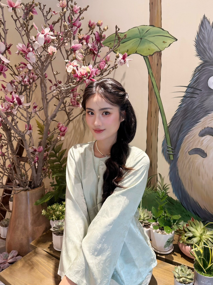 Sắc vóc và bản lĩnh của 3 nàng hậu tuổi Ngựa nổi đình nổi đám làng giải trí Việt Sắc vóc và bản lĩnh của 3 nàng hậu tuổi Ngựa nổi đình nổi đám làng giải trí Việt