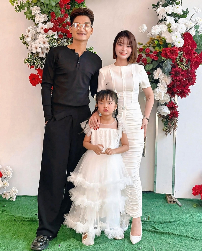 Cuộc sống viên mãn của diễn viên Mạc Văn Khoa và vợ Thảo Vy