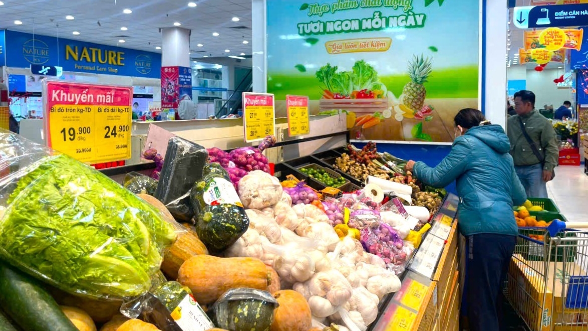 Hàng hoá đáp ứng tốt nhu cầu tiêu dùng tăng cao trong dịp Tết