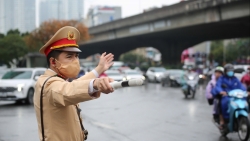 Giao thông Hà Nội ngày cuối kỳ nghỉ Tết: Cửa ngõ tăng lưu lượng, nội thành thông thoáng