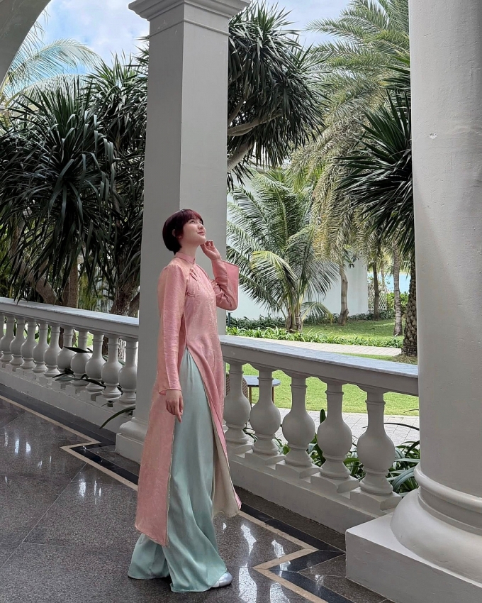 Hải Tú trở lại ấn tượng sau thời gian im ắng với hình ảnh mới Hải Tú trở lại ấn tượng sau thời gian im ắng với hình ảnh mới