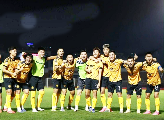 Được gỡ án cấm chuyển nhượng, CLB Đông Á Thanh Hóa kích hoạt loạt hợp đồng mới