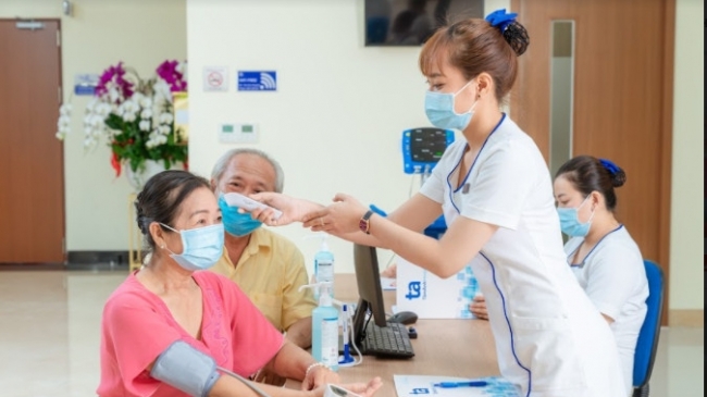 “Siêu vắc-xin” phòng Covid-19 có mặt tại Việt Nam hiệu quả ra sao?