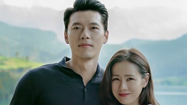 Hyun Bin và Son Ye Jin tổ chức hôn lễ ngoài trời vào giữa trưa