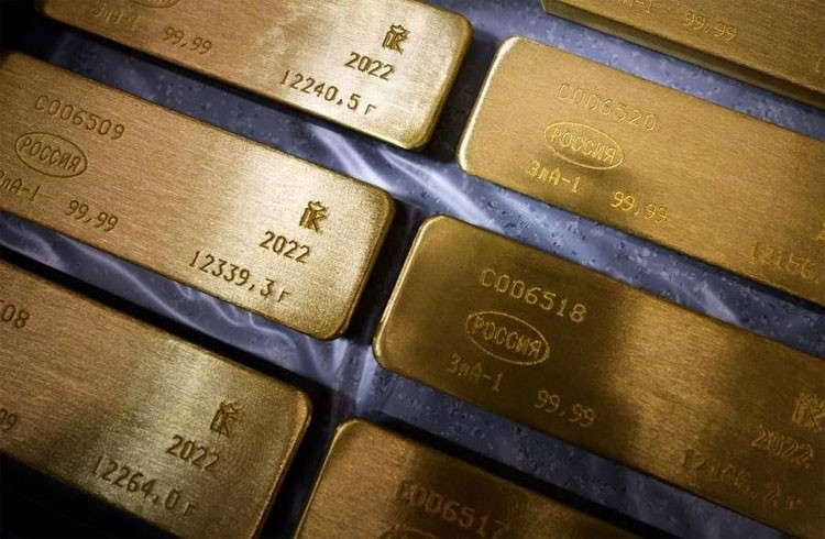 Giá vàng hôm nay 8/3: Vàng SJC tiếp tục rớt mạnh về mốc 66,70 triệu đồng