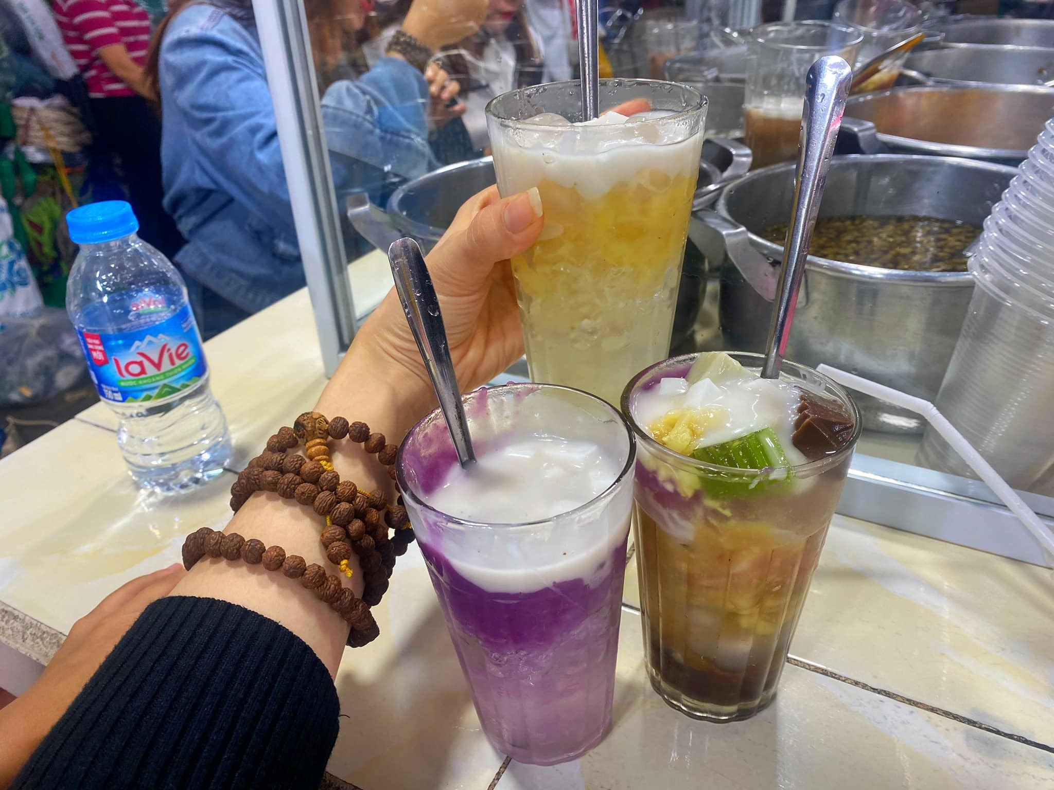 Khám phá thiên đường ẩm thực Huế ngon - bổ - rẻ Khám phá thiên đường ẩm thực Huế ngon - bổ - rẻ