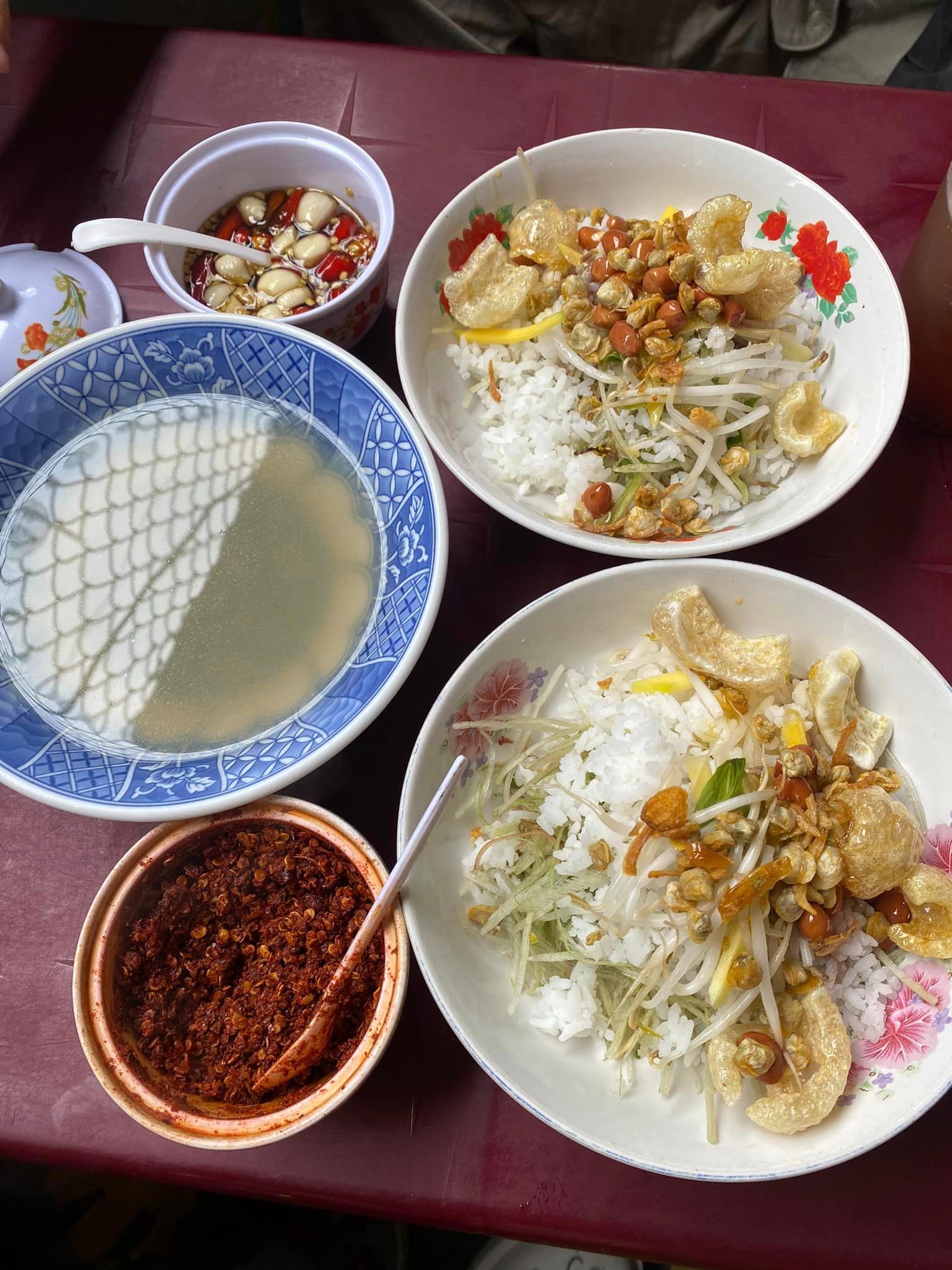 Khám phá thiên đường ẩm thực Huế ngon - bổ - rẻ Khám phá thiên đường ẩm thực Huế ngon - bổ - rẻ