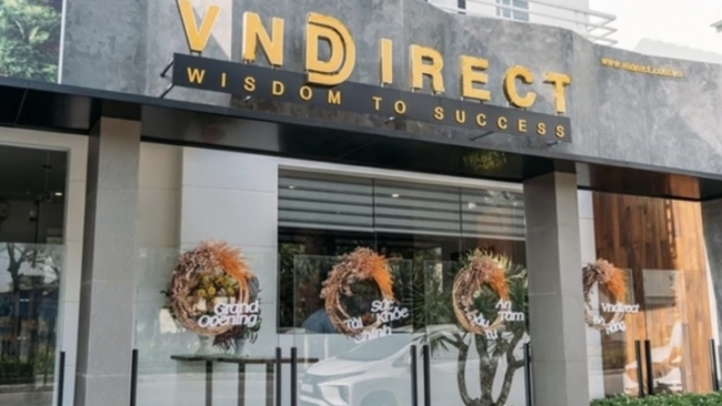 Cổ phiếu VNDirect giảm 1,44% trong ngày hệ thống giao dịch bị tấn công