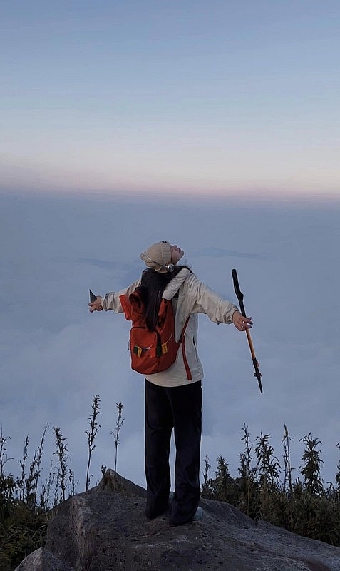 Trekking Ngũ Chỉ Sơn - “đệ nhất hùng sơn” của Tây Bắc Trekking Ngũ Chỉ Sơn - “đệ nhất hùng sơn” của Tây Bắc