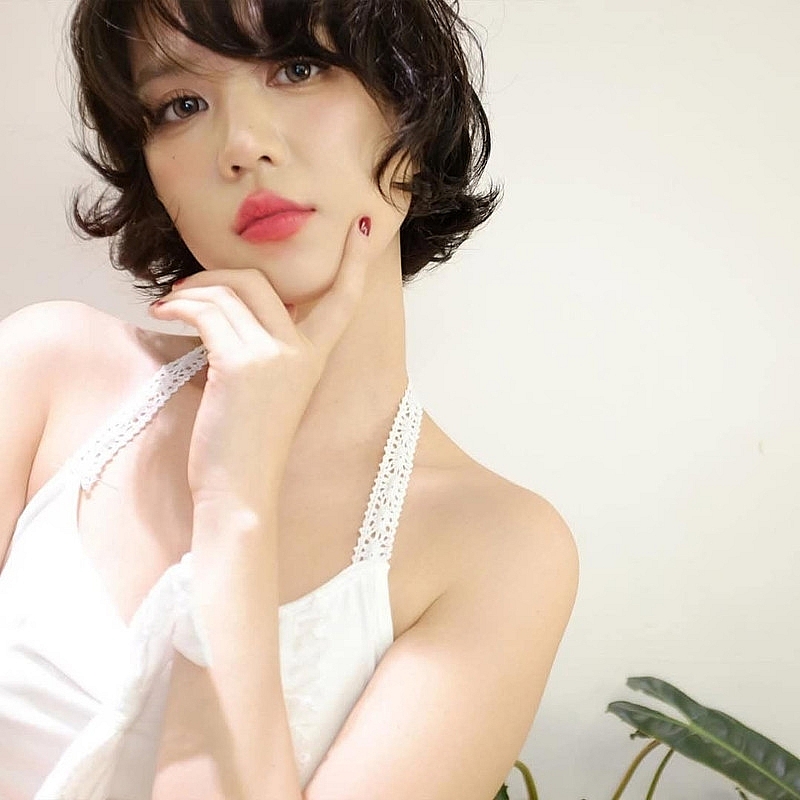 Ngọc Trinh lại 'xuống tóc' ấn tượng
