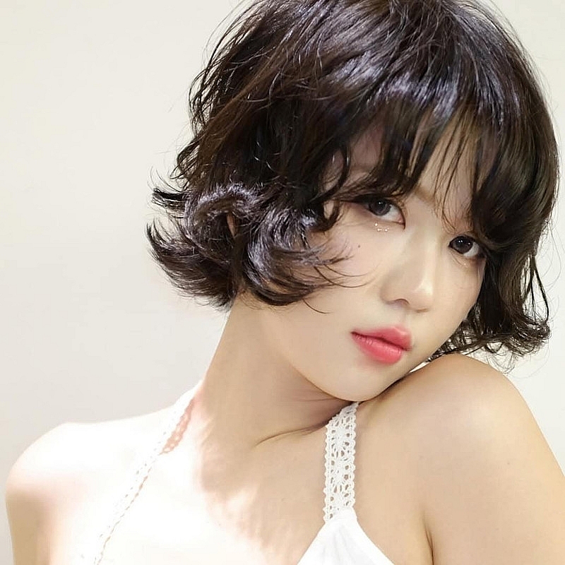 Ngọc Trinh lại 'xuống tóc' ấn tượng