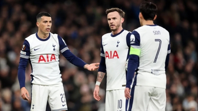 Màn đấu khẩu ‘xấu xí’ của Tottenham ở Europa League