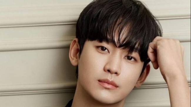 Người hâm mộ quốc tế &apos;tẩy chay&apos;, gỡ bỏ hình ảnh Kim Soo Hyun