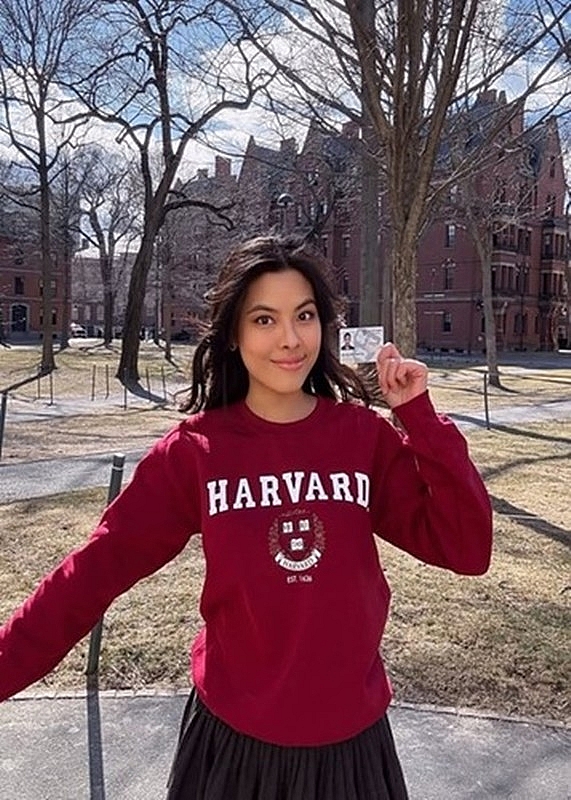 Á hậu Phương Thảo nói gì khi bị tố mập mờ chuyện học Harvard? Á hậu Phương Thảo nói gì khi bị tố mập mờ chuyện học Harvard?