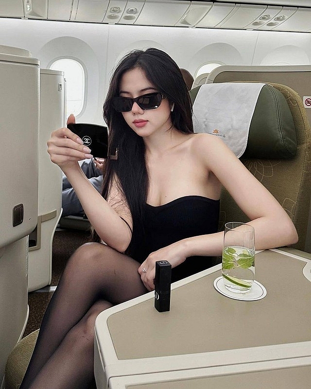 Rapper Pháo đăng trạng thái ẩn ý giữa ồn ào Ngọc Kem - ViruSs Rapper Pháo đăng trạng thái ẩn ý giữa ồn ào Ngọc Kem - ViruSs