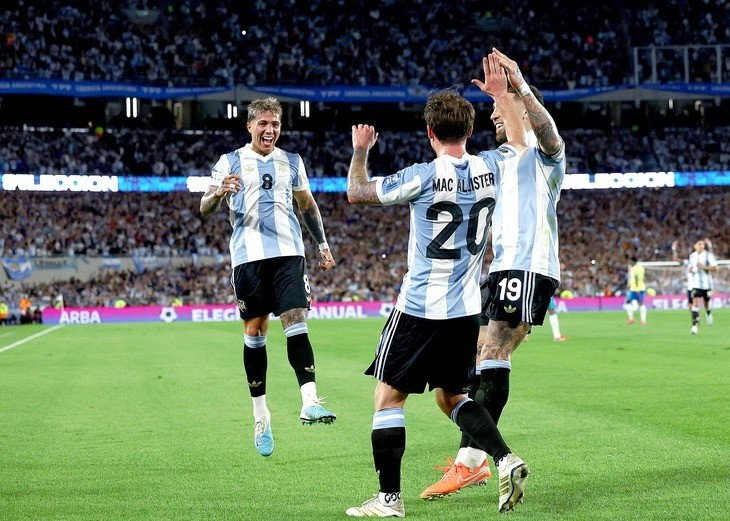 Xác định 4 đội bóng đầu tiên giành vé dự World Cup 2026