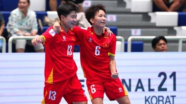 Futsal nữ Việt Nam ngược dòng hạ Indonesia 4-1 giành HCĐ Đông Nam Á 2026