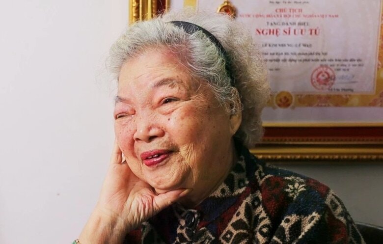 NSƯT Lê Mai và hành trình tìm lại ký ức bên ba cô con gái nổi tiếng NSƯT Lê Mai và hành trình tìm lại ký ức bên ba cô con gái nổi tiếng