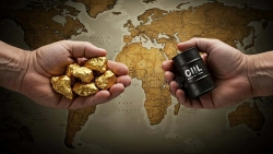 Chiến sự Trung Đông leo thang, giá vàng còn tăng tới đâu?