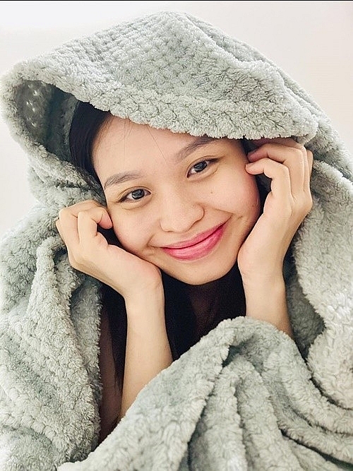 Diễn viên Lê Lộc lần đầu lên tiếng về việc mang bầu con đầu lòng Diễn viên Lê Lộc lần đầu lên tiếng về việc mang bầu con đầu lòng