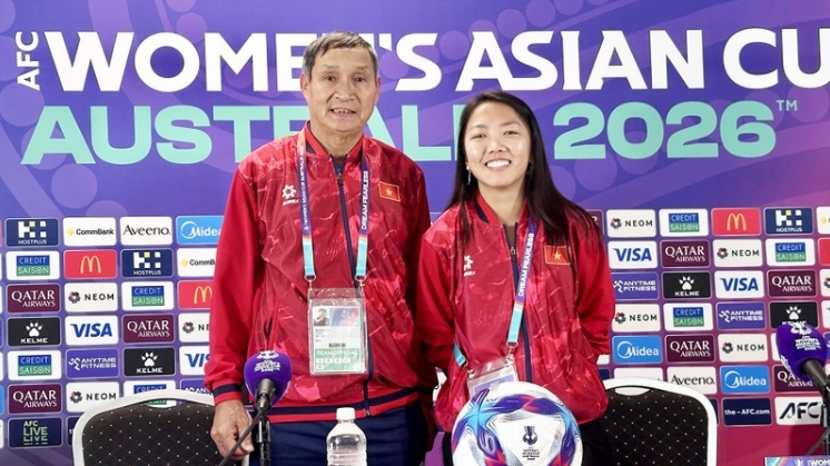 HLV Mai Đức Chung: Đội tuyển nữ Việt Nam sẽ nỗ lực tối đa từng trận đấu