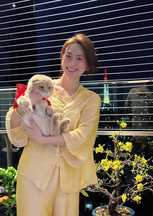 Top 4 'nữ thần mặt mộc' Vbiz, không son phấn vẫn khiến vạn người mê