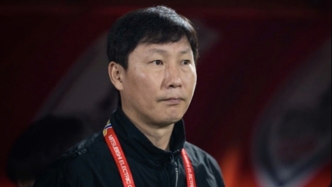 HLV Kim Sang Sik đứng trước cơ hội lập kỷ lục 15 trận bất bại cùng tuyển Việt Nam