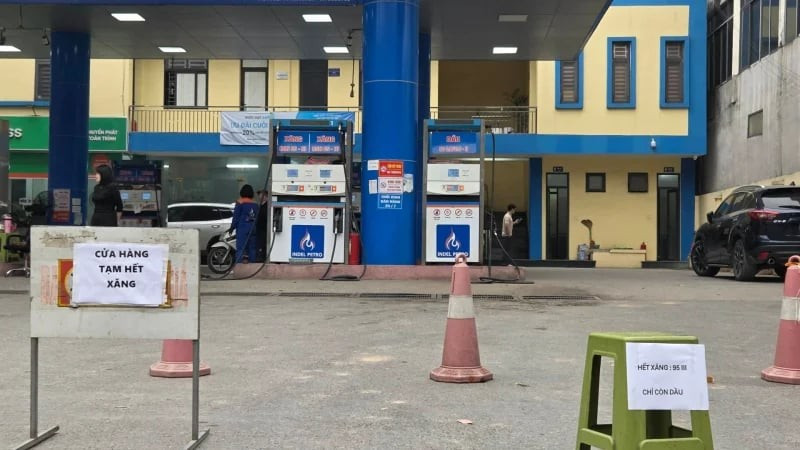 Hà Nội ghi nhận nhiều cửa hàng xăng dầu tạm dừng bán do nguồn cung hạn chế