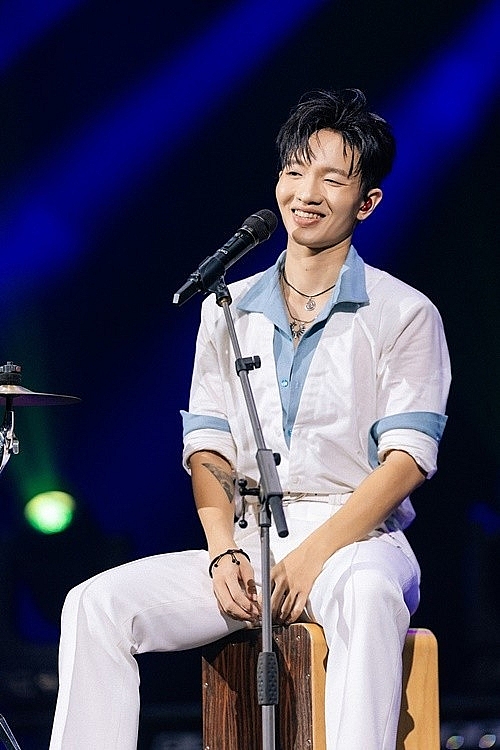 Hôn nhân ngọt ngào của ca sĩ Hoàng Dũng - Khánh Linh