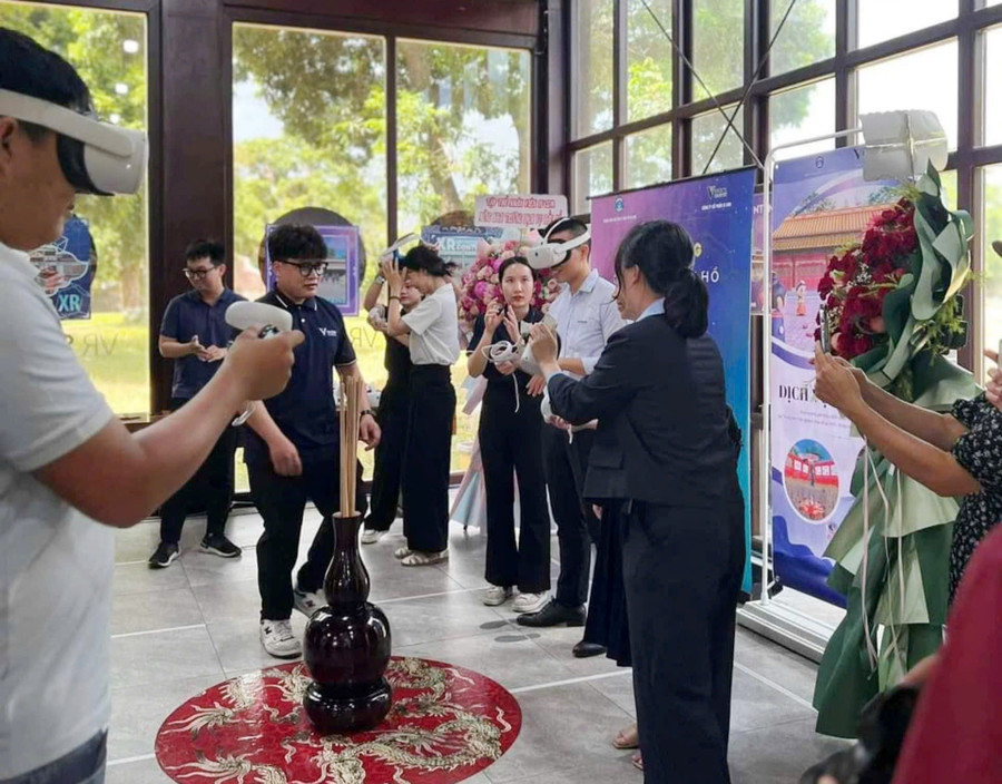 Gần 100 gian hàng tham gia Lễ hội Du lịch Hà Nội 2026